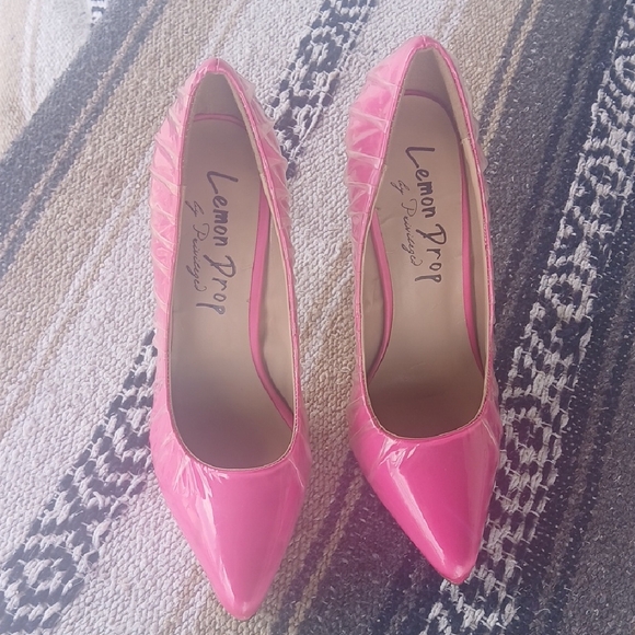 Lemon Drop Shoes - GUC Lemon Drop Spike Heels Pink Size 6.5